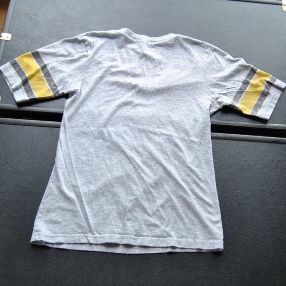 Harry Potter Hogwarts Small Gray & Yellow Short Sleeve Shirt - Picture 6 of 7